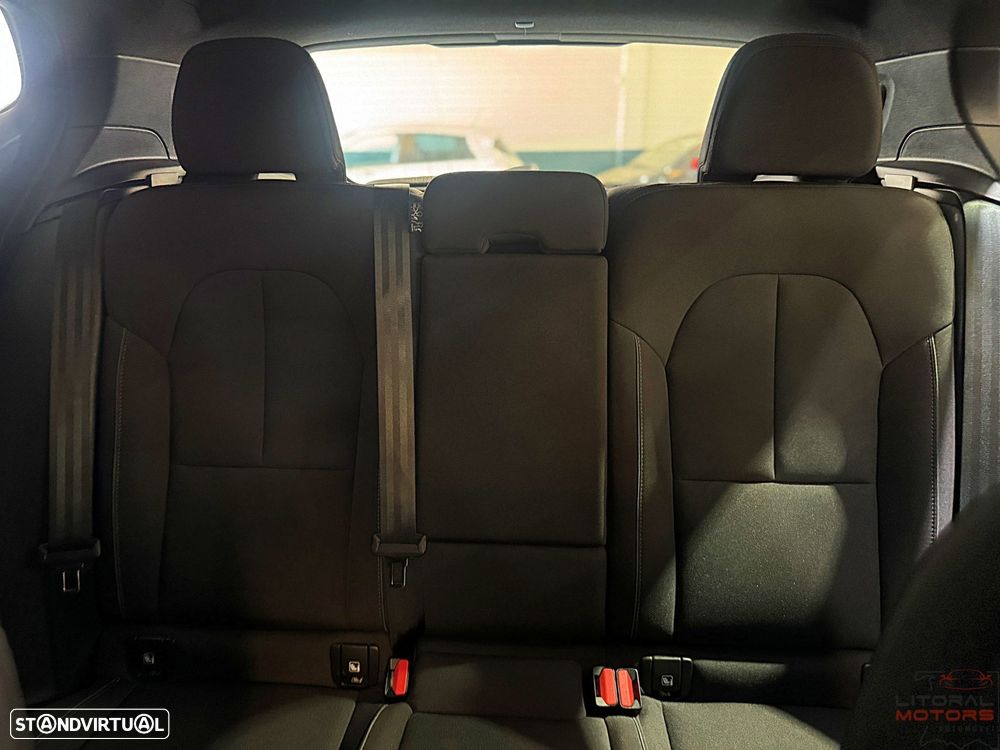 Volvo XC 40 Recharge Extended Range Plus - 35