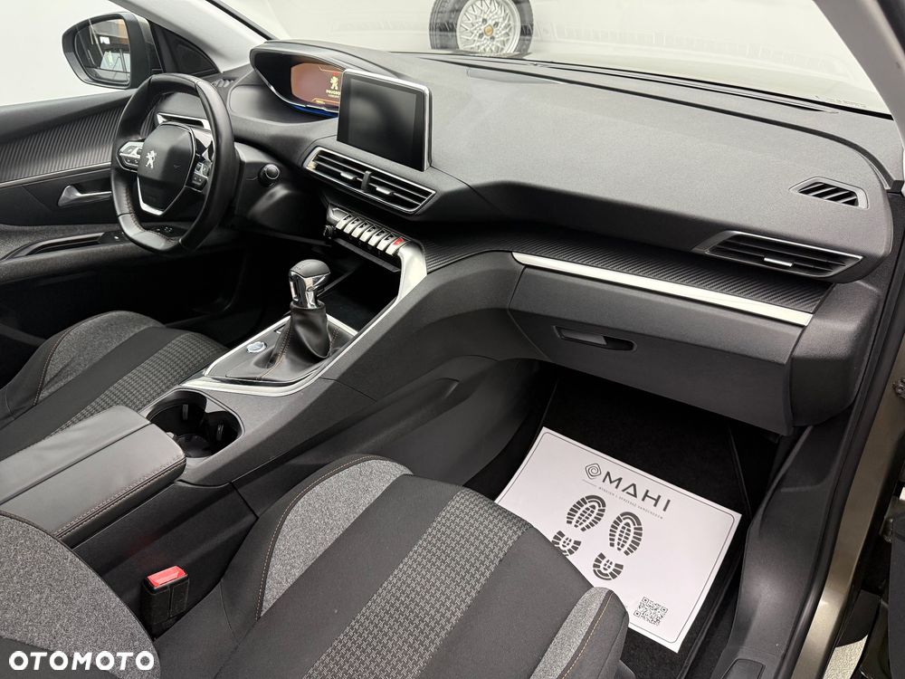 Peugeot 5008 1.6 BlueHDi Active 7os - 17