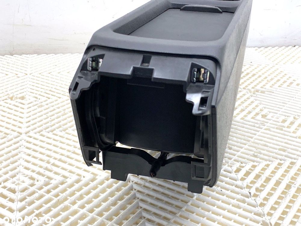 TUNEL ŚRODKOWY  VW ID.3 (E11) 2019 - 2022 Pro 150 kW [204 KM] elektryczny 2021 - 2022 10A863241A - 3