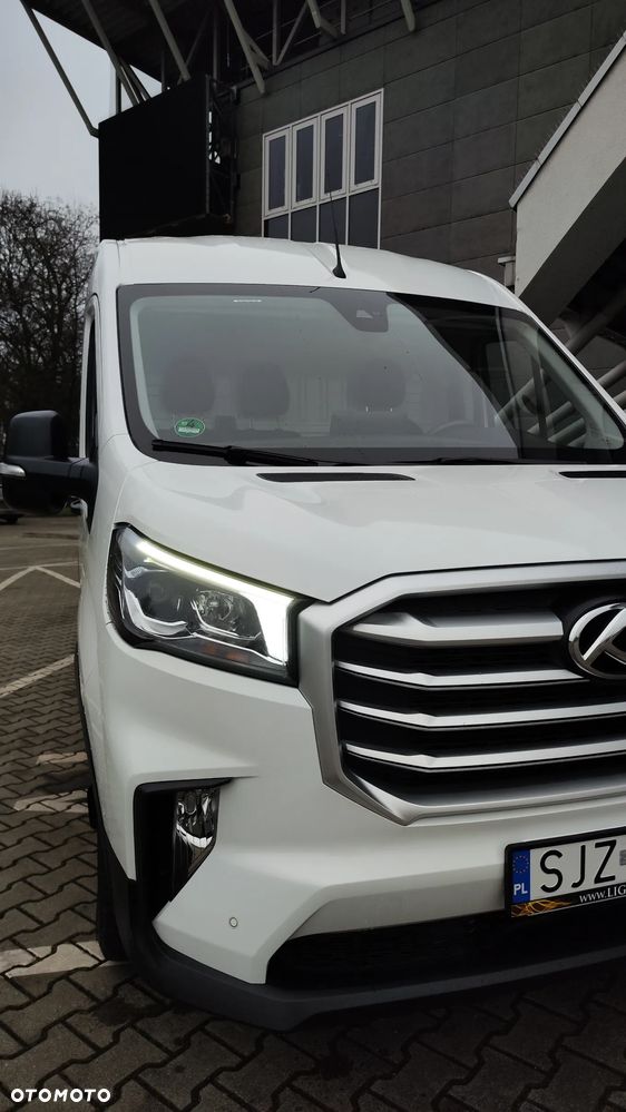 Maxus Deliver 9 - 24