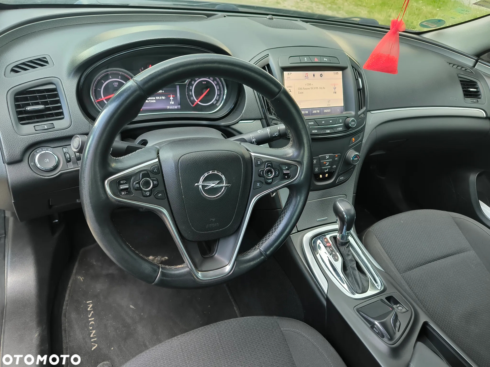 Opel Insignia - 11