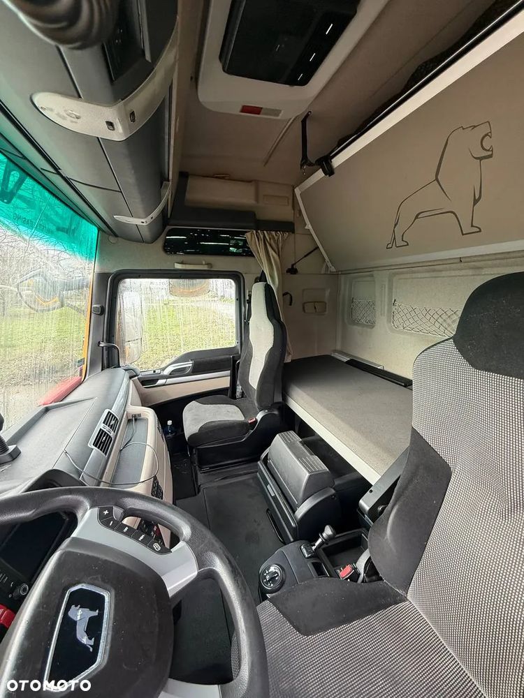 MAN TGX 6X2 - 5