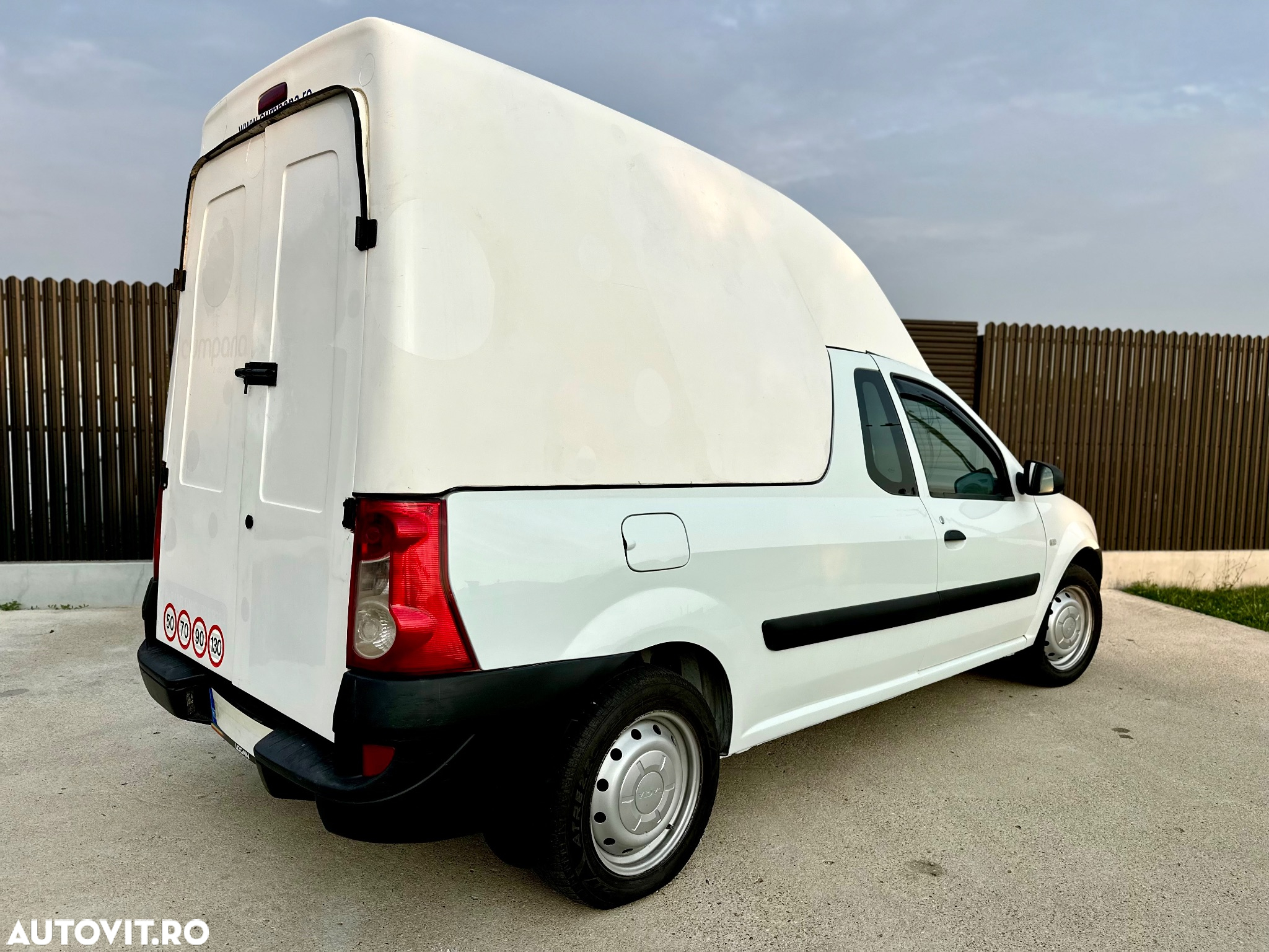 Dacia Pick Up - 3