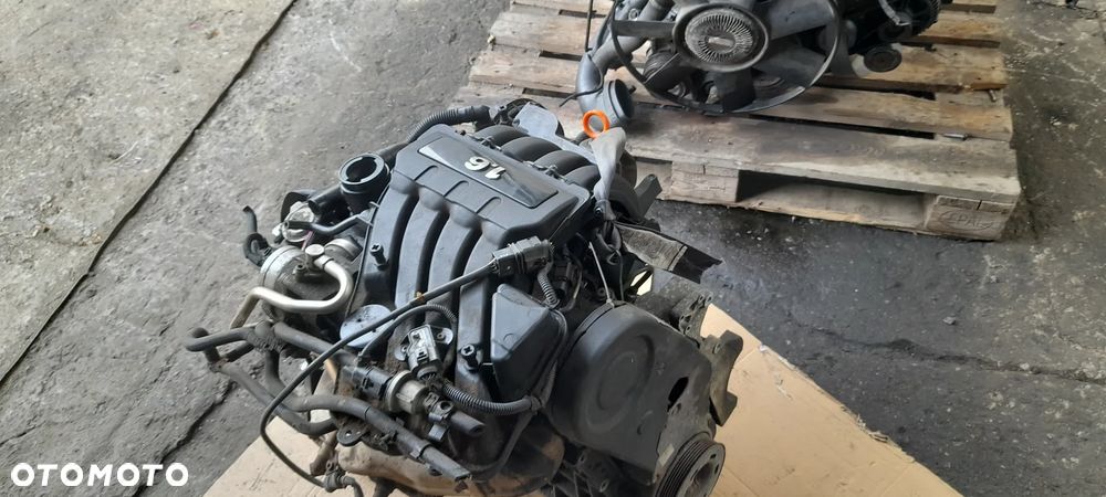 SILNIK VOLKSWAGEN GOLF V 1.6 MPI BGU - 4