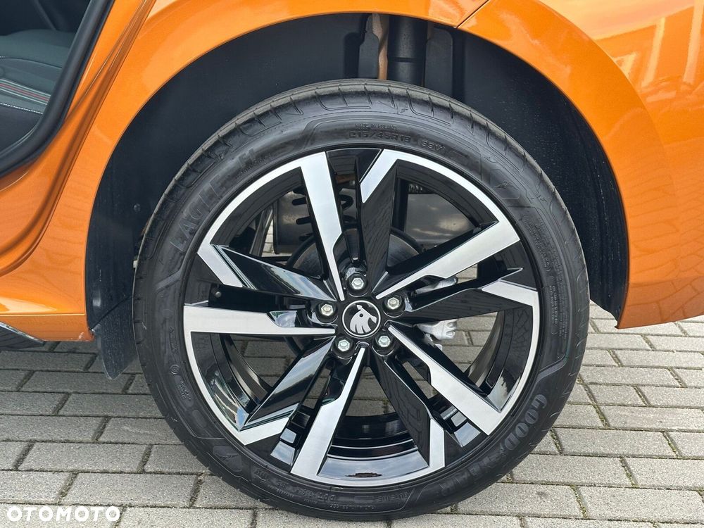 Skoda Kamiq 1.5 TSI Monte Carlo DSG - 8