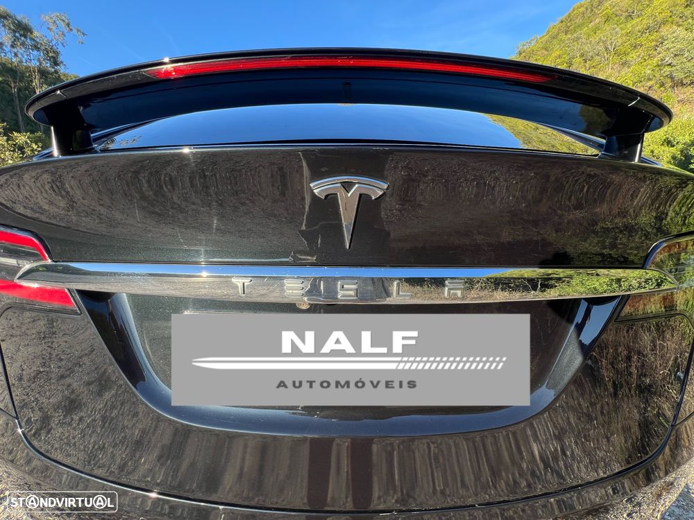 Tesla Model X Standard Range - 8