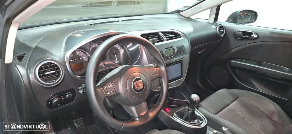 SEAT Leon 1.9 TDI Sport Up - 6