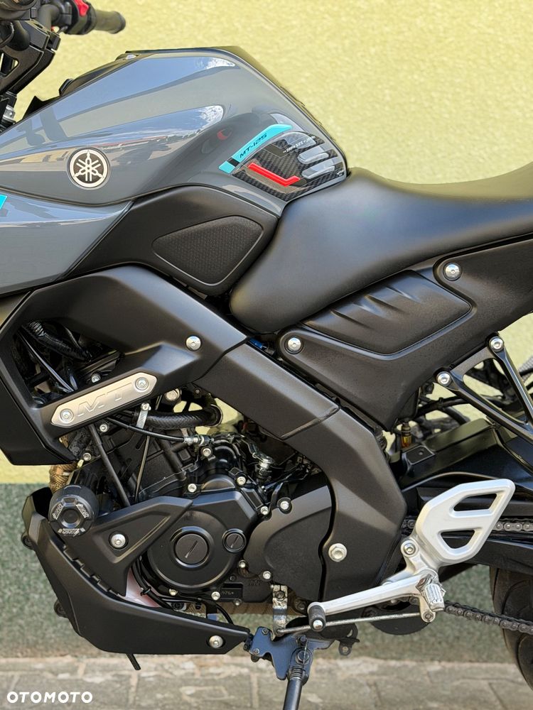 Yamaha MT - 26