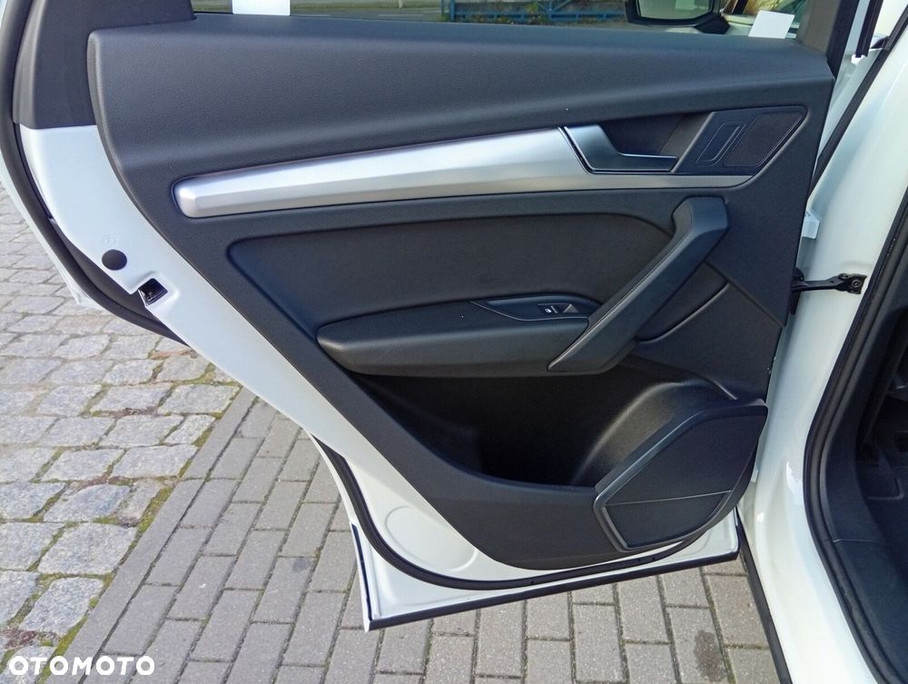 Audi Q5 Sportback - 10