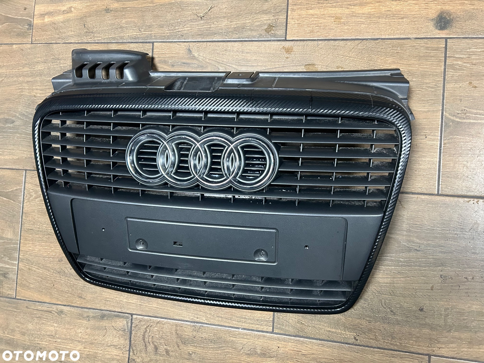 AUDI A4 8E0 B7 05-08 ATRAPA GRILL ORG. - 2