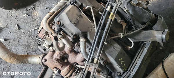 SILNIK SŁUPEK  FORD TRANSIT 2,4 DIESEL