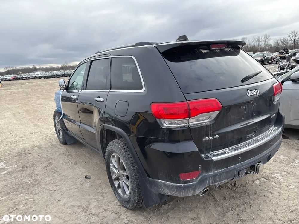 Jeep Grand Cherokee - 17