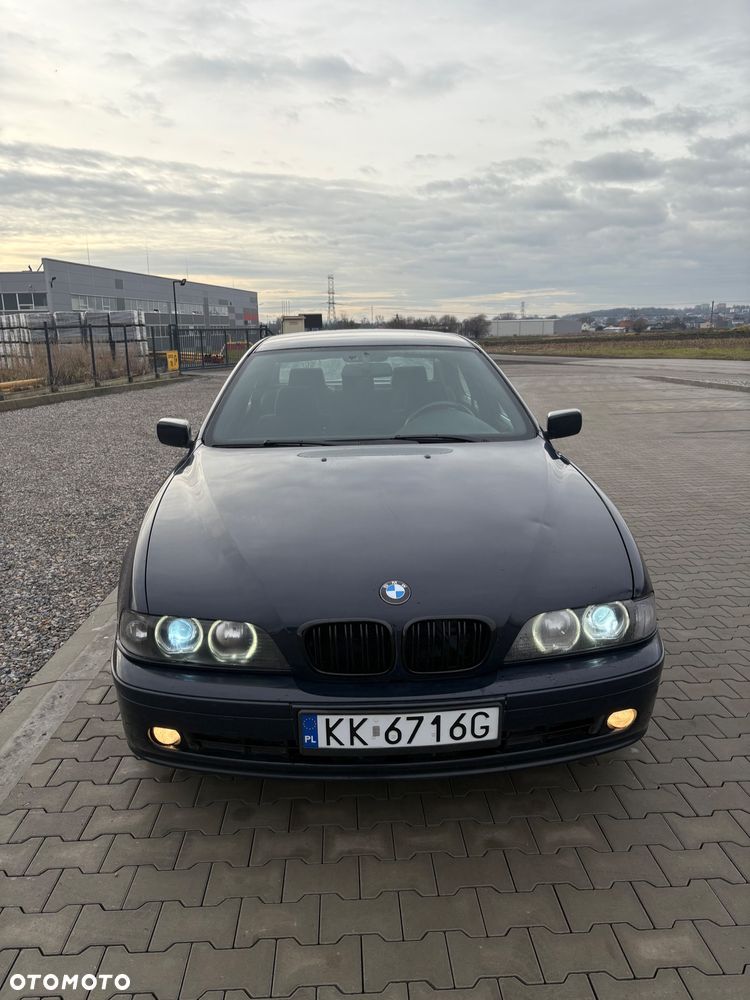 BMW Seria 5 - 1