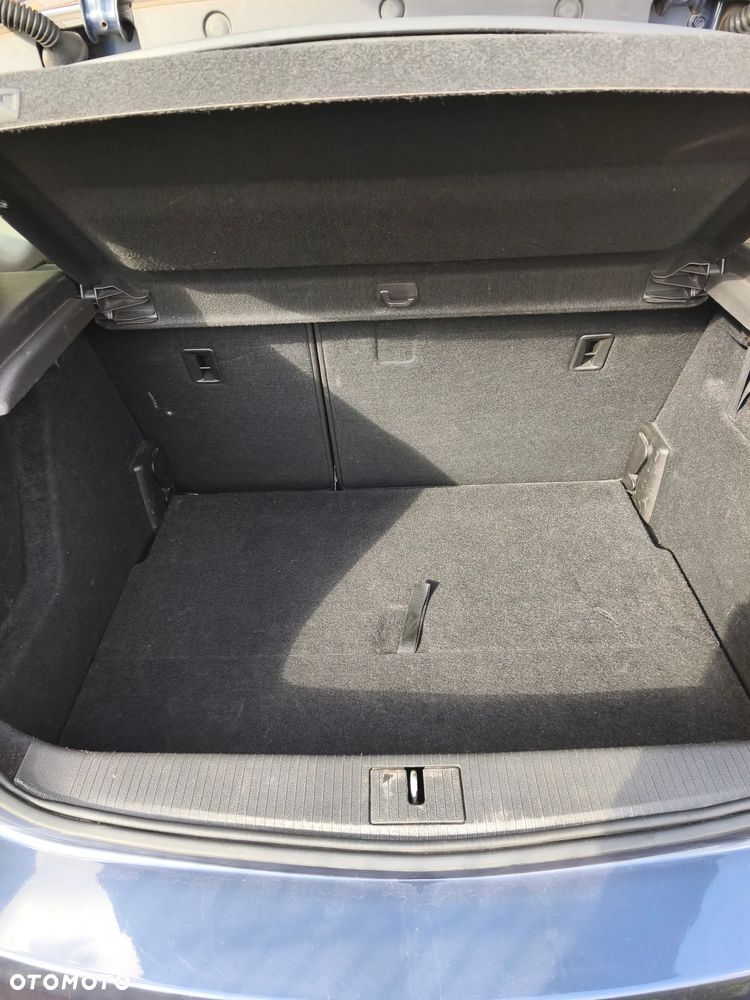 Opel Astra 1.7 CDTI DPF - 22