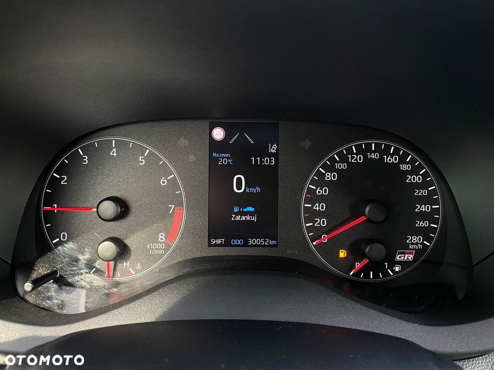 Toyota Yaris - 25