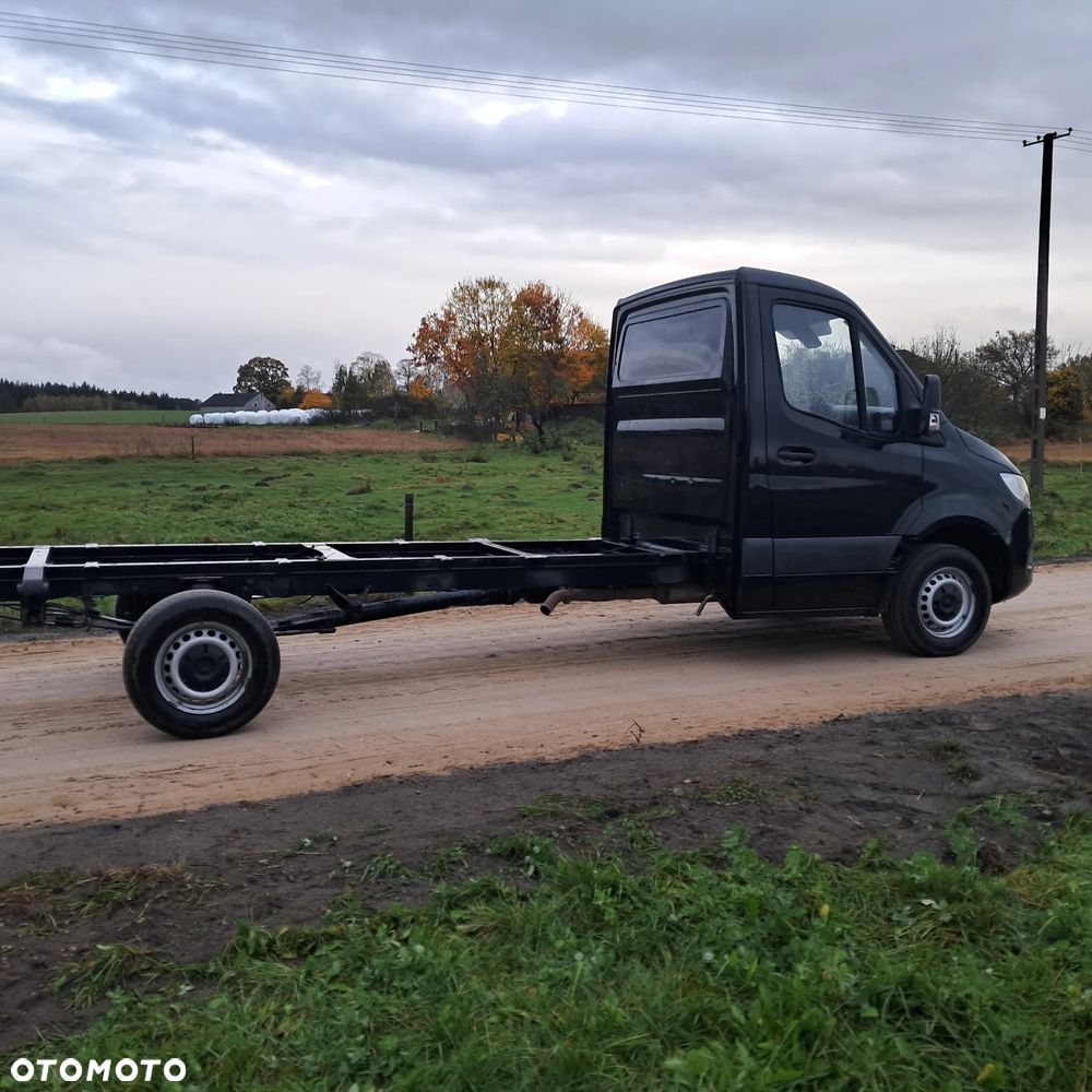 Mercedes-Benz SPRINTER - 8