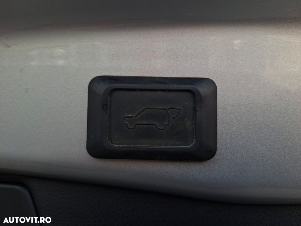 Toyota RAV4 2.5 4x4 Comfort - 23