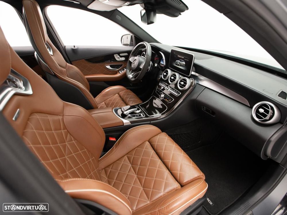 Mercedes-Benz C 63 AMG S - 10