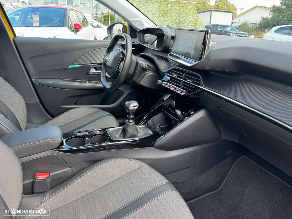 Peugeot 208 1.2 PureTech Allure - 16