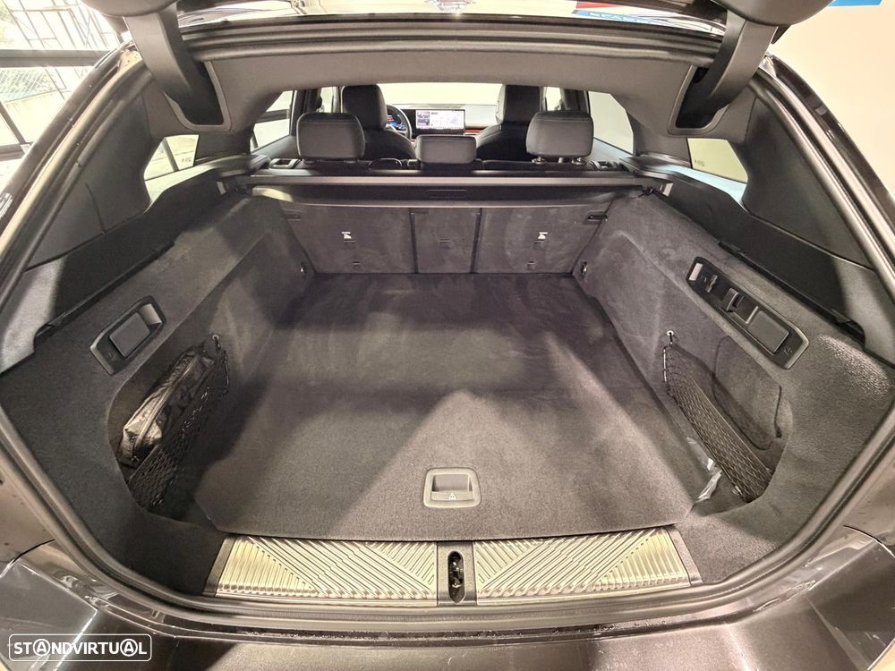 BMW 530 e Pack Desportivo M - 51