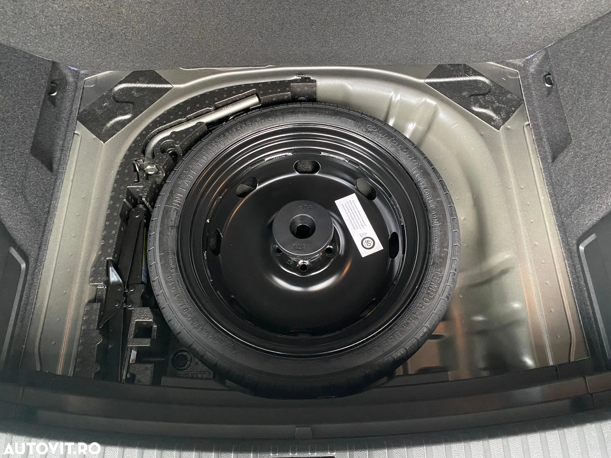 Skoda Karoq 1.5 TSI DSG Selection - 24