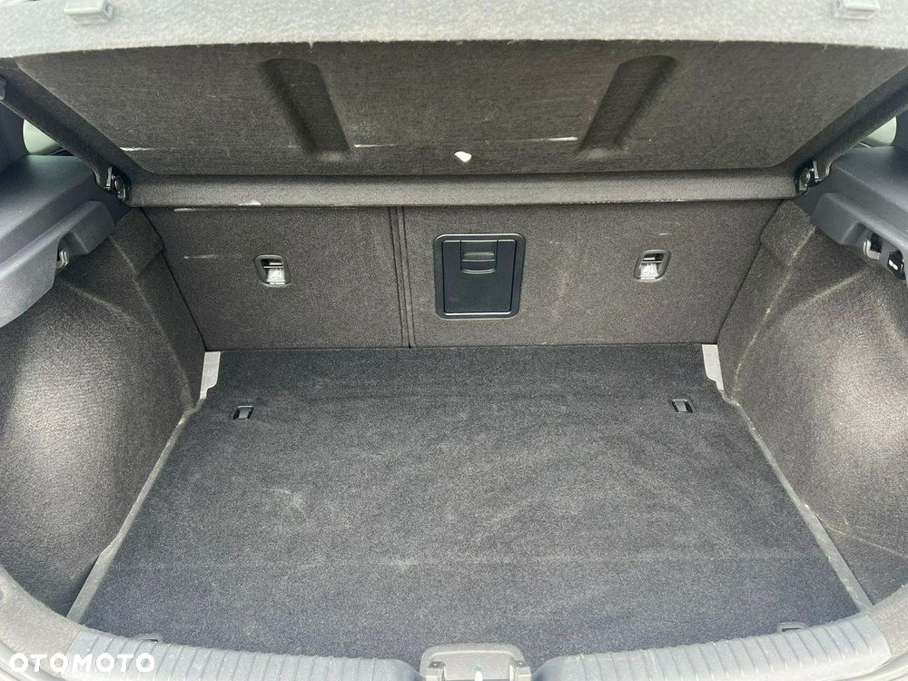 Hyundai i30 1.5 T-GDI 48V Smart DCT - 13