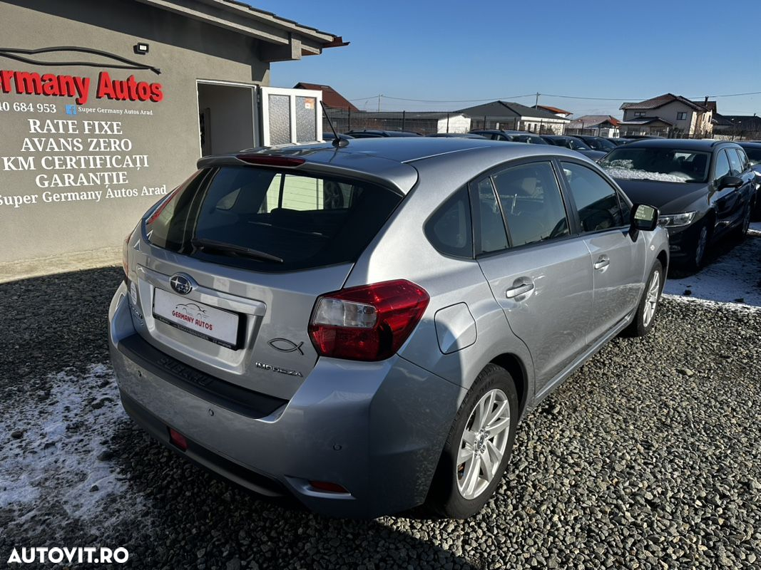 Subaru Impreza 2.0i Active - 3