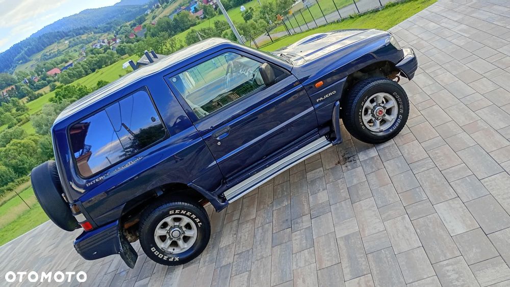 Mitsubishi Pajero 2.8 TD GLS 7os - 29