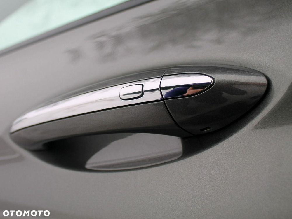 Opel Insignia - 33