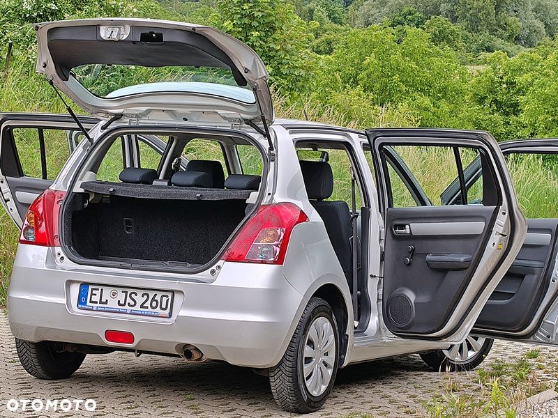 Suzuki Swift 1.3 GLX / Comfort - 39