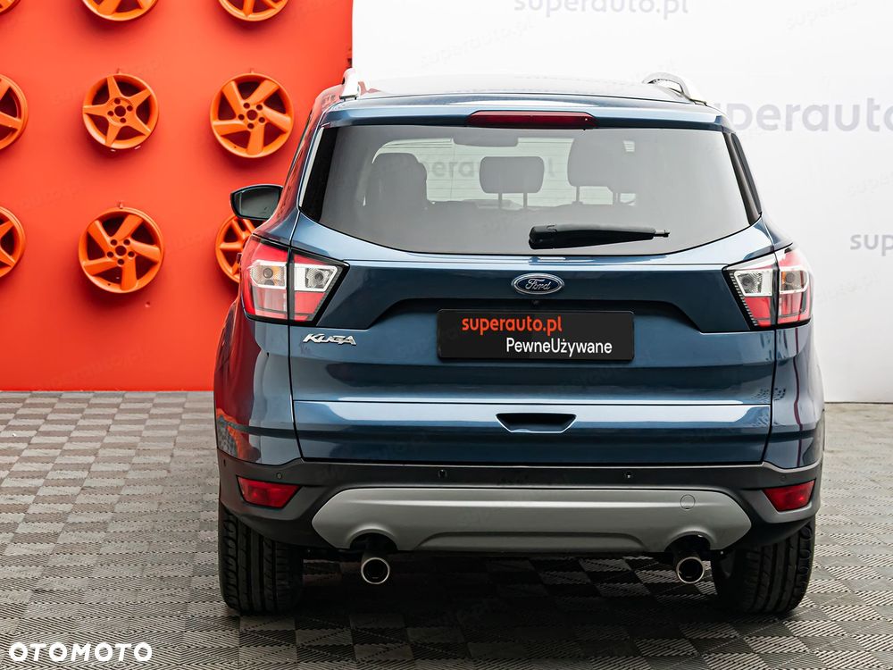 Ford Kuga - 28