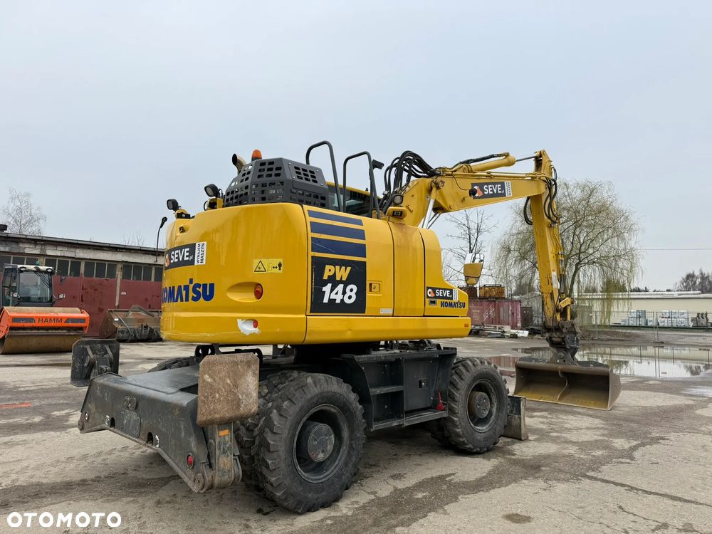 Komatsu PW 148 -11 - 6