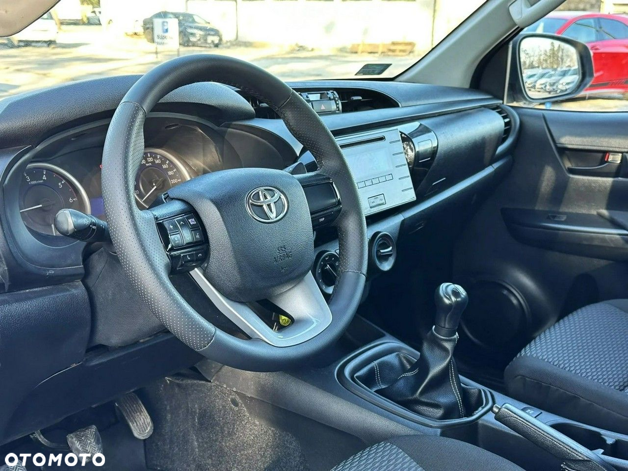 Toyota Hilux 2.4 D-4D Double Cab DLX 4x4 - 9