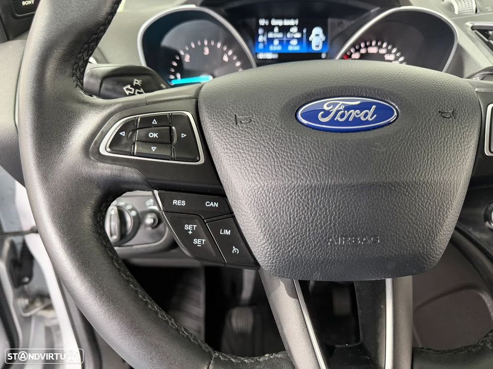 Ford Kuga 1.5 TDCi EcoBlue Titanium - 24
