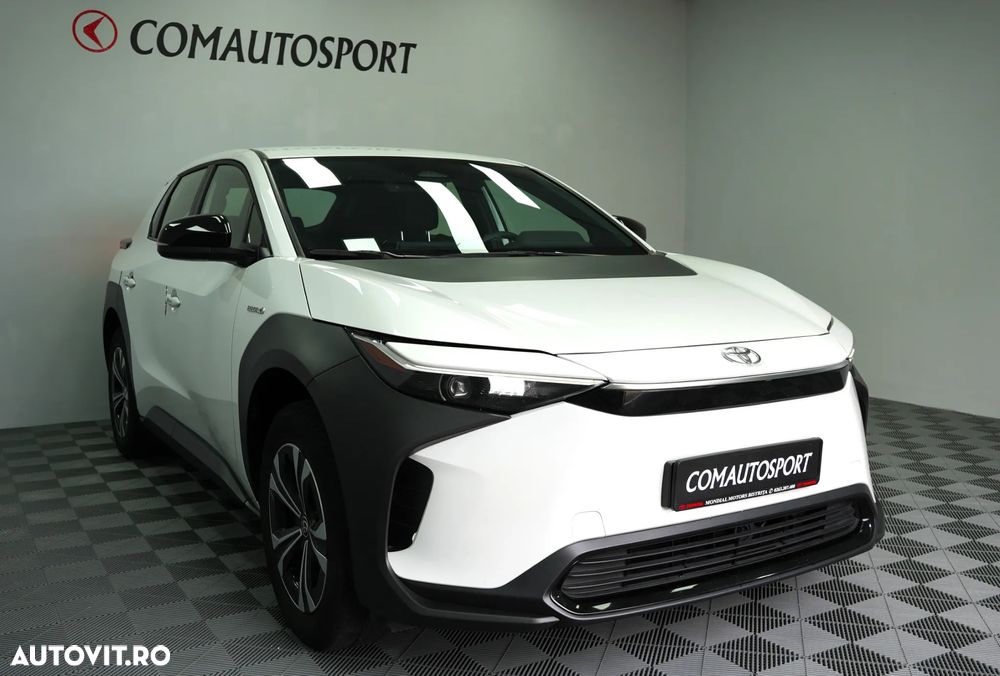 Toyota BZ4X 160 KW AWD (4x4) Dynamic - 1