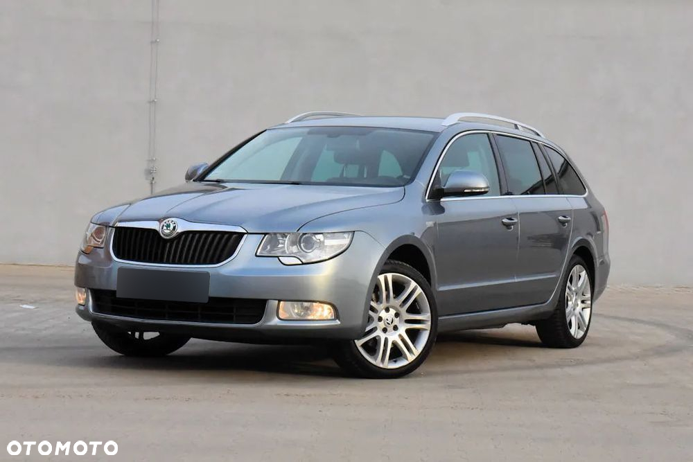 Skoda Superb 2.0 TDI Family DSG - 5