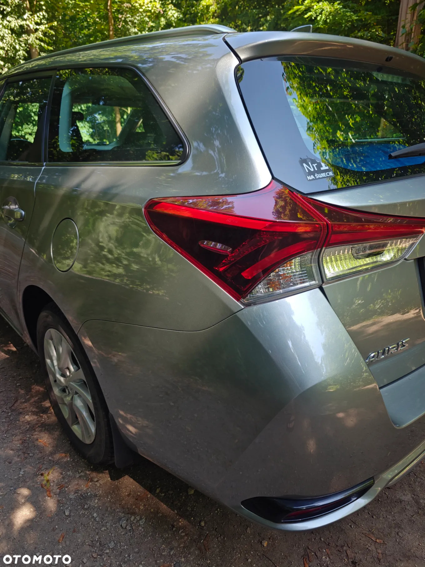 Toyota Auris Hybrid 135 Comfort - 11