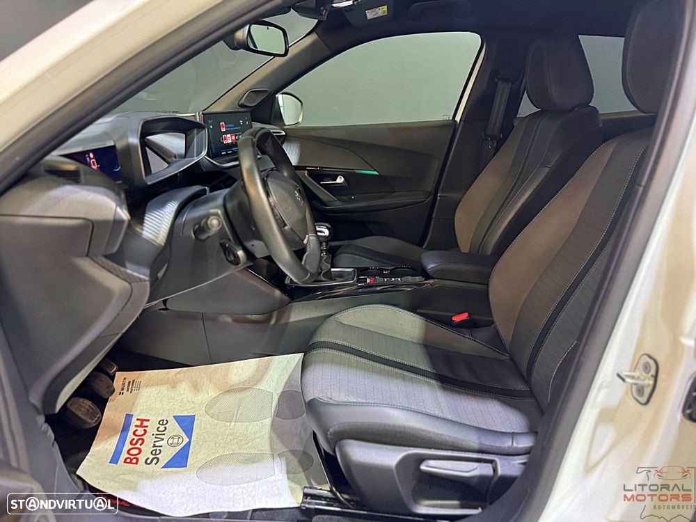 Peugeot 2008 1.2 PureTech Allure Pack - 18