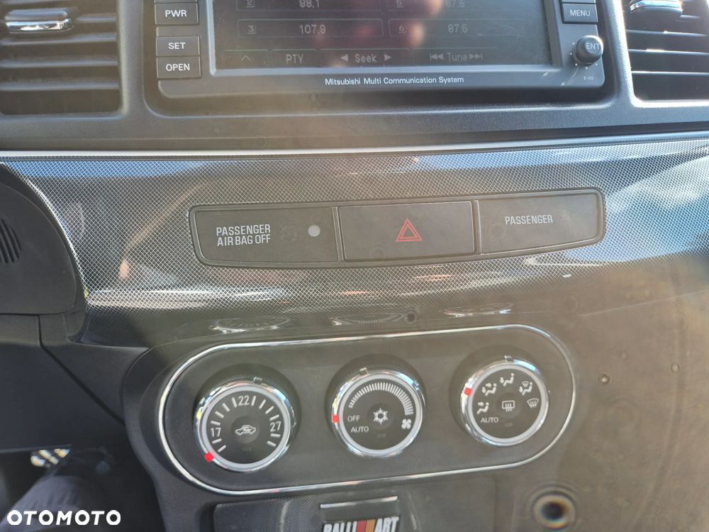 Mitsubishi Lancer 2.0 Ralliart GSR - 35