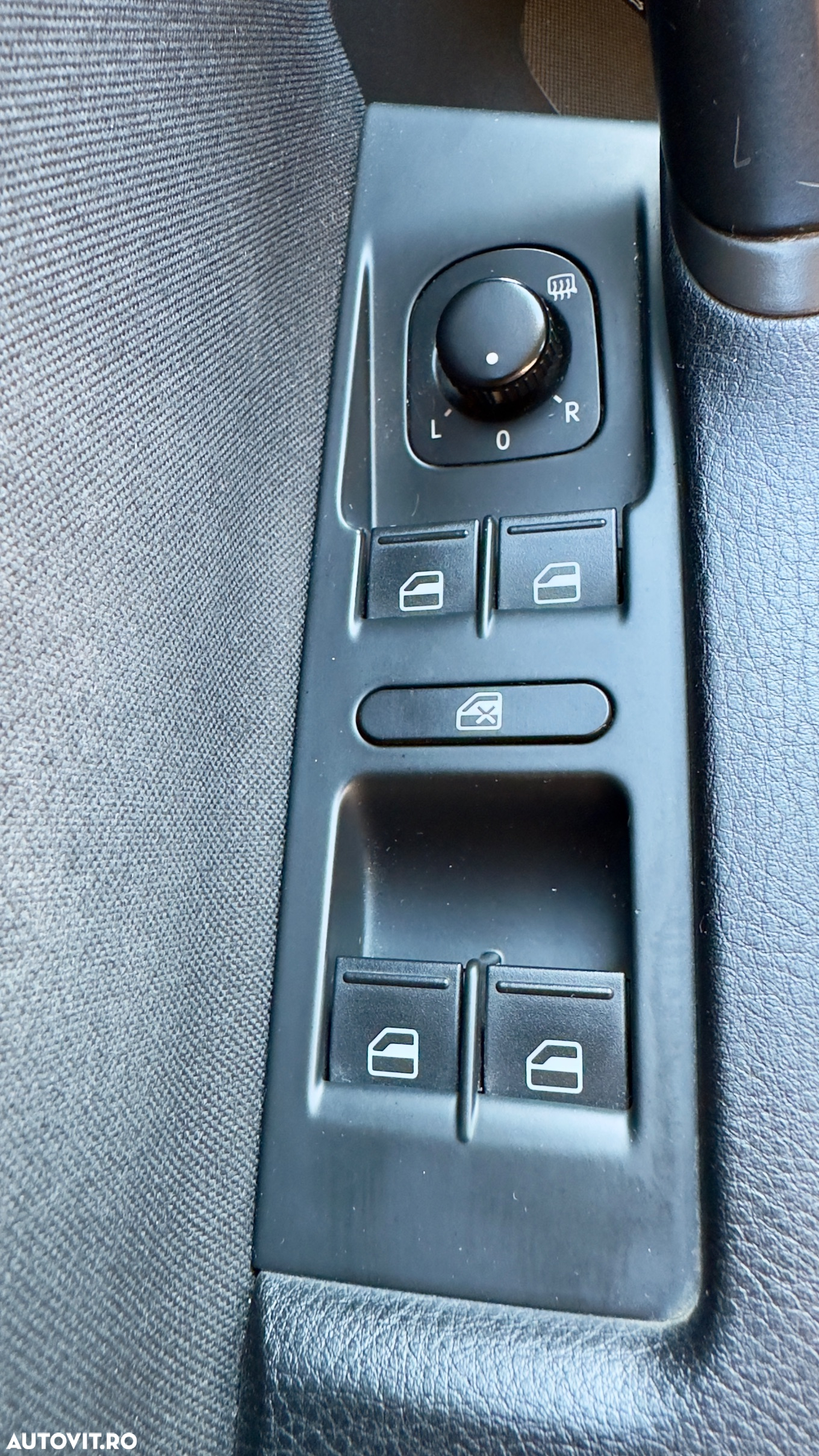 Volkswagen Passat Variant 2.0 TDI BlueMotion Technology Comfortline - 11
