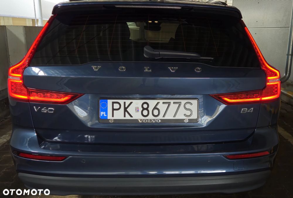Volvo V60 B4 D Plus Dark - 29
