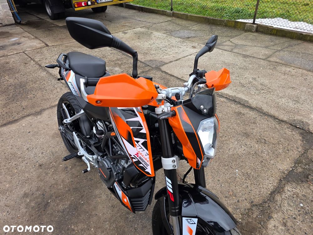 KTM Duke - 5