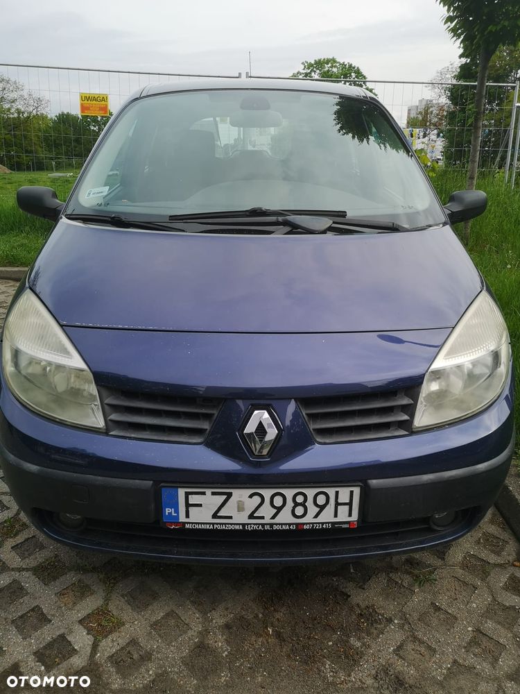Renault Scenic - 2