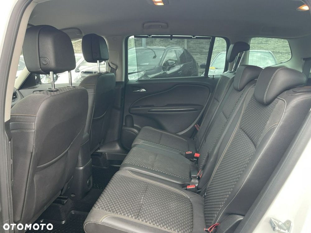 Opel Zafira 1.4 Turbo (ecoFLEX) Start/Stop Business Edition - 11
