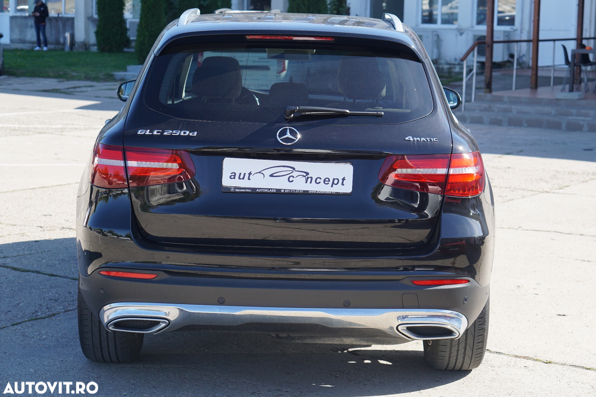 Mercedes-Benz GLC 250 d 4MATIC - 4