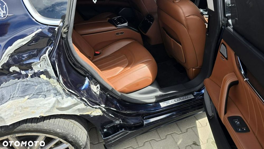 Maserati Quattroporte - 37