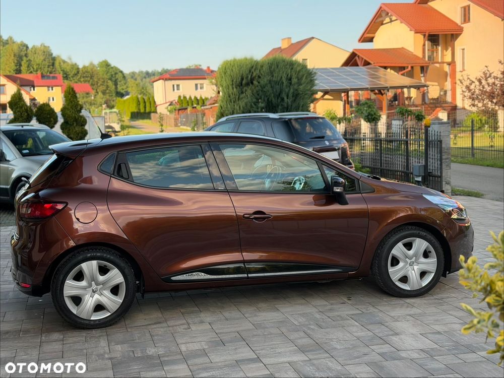 Renault Clio 1.2 16V Intens - 5