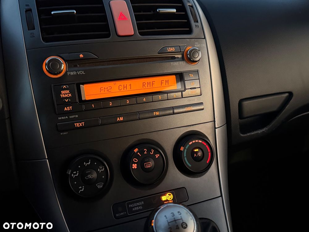 Toyota Auris 1.4 VVT-i Luna - 9