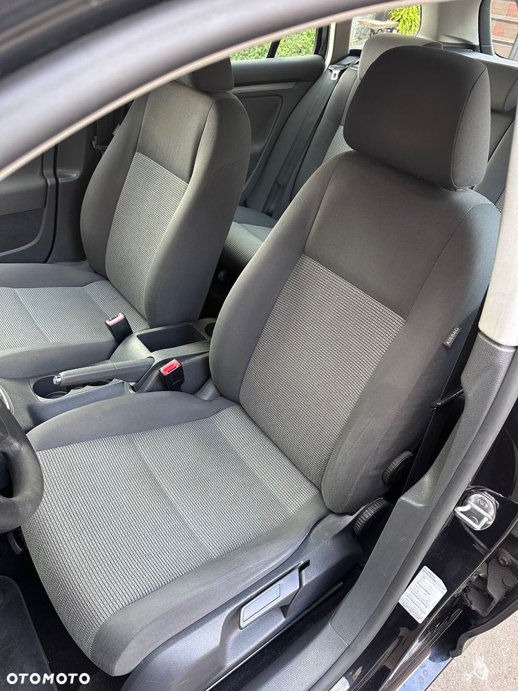 Volkswagen Golf 1.9 TDI DPF Trendline - 25