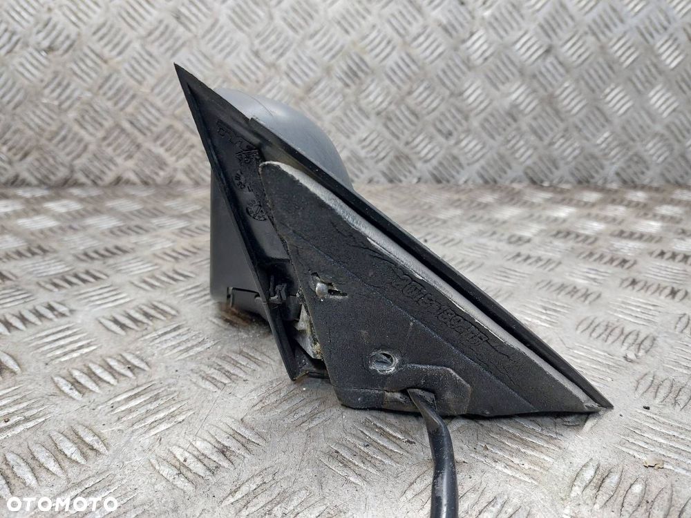 LUSTERKO LEWE ELEKTRYCZNE VOLKSWAGEN PASSAT B5 5 PIN EU - 4